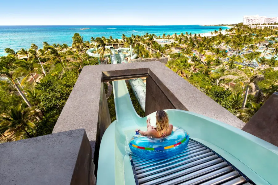 Atlantis Resort & Casino pool
